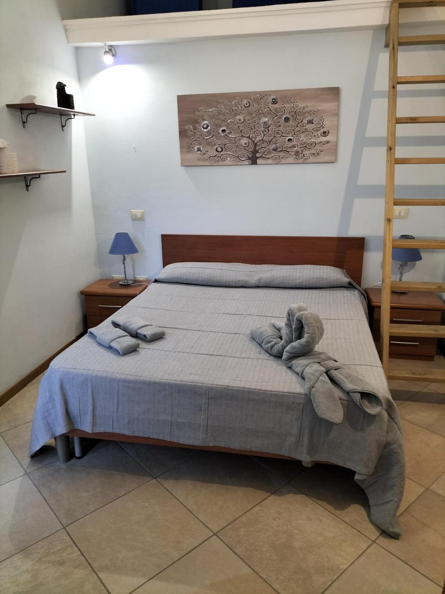 Casa Di Carlo E Chiara Apartment Сасари Екстериор снимка